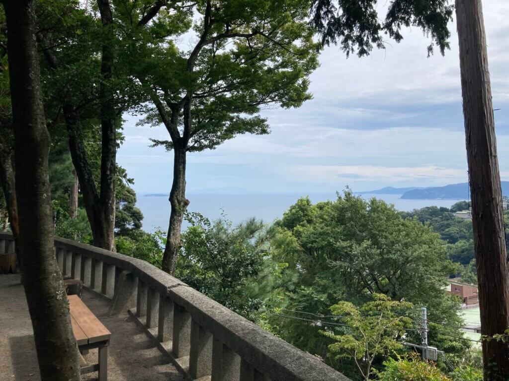 伊豆山神社からの海の眺め