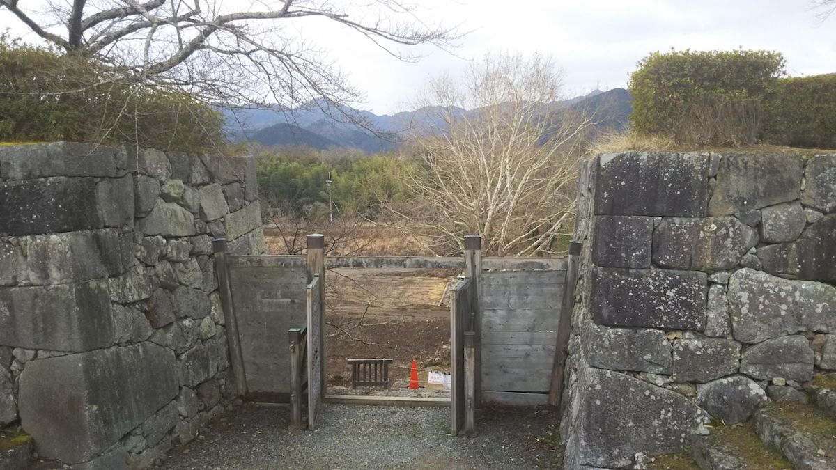 Sasayama Castle Uzumimon Gate Ruins