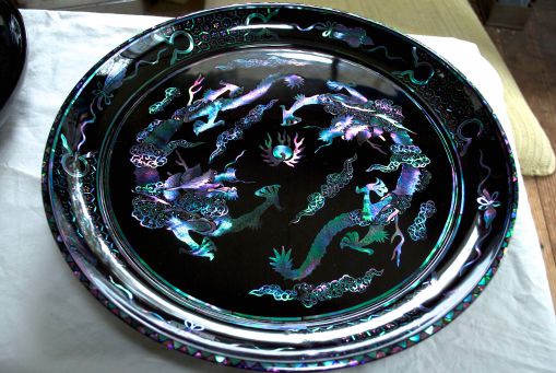 琉球漆器の技法「螺鈿」