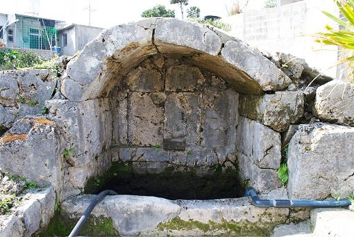 安里のムラガー