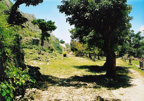 中城城跡 西の郭