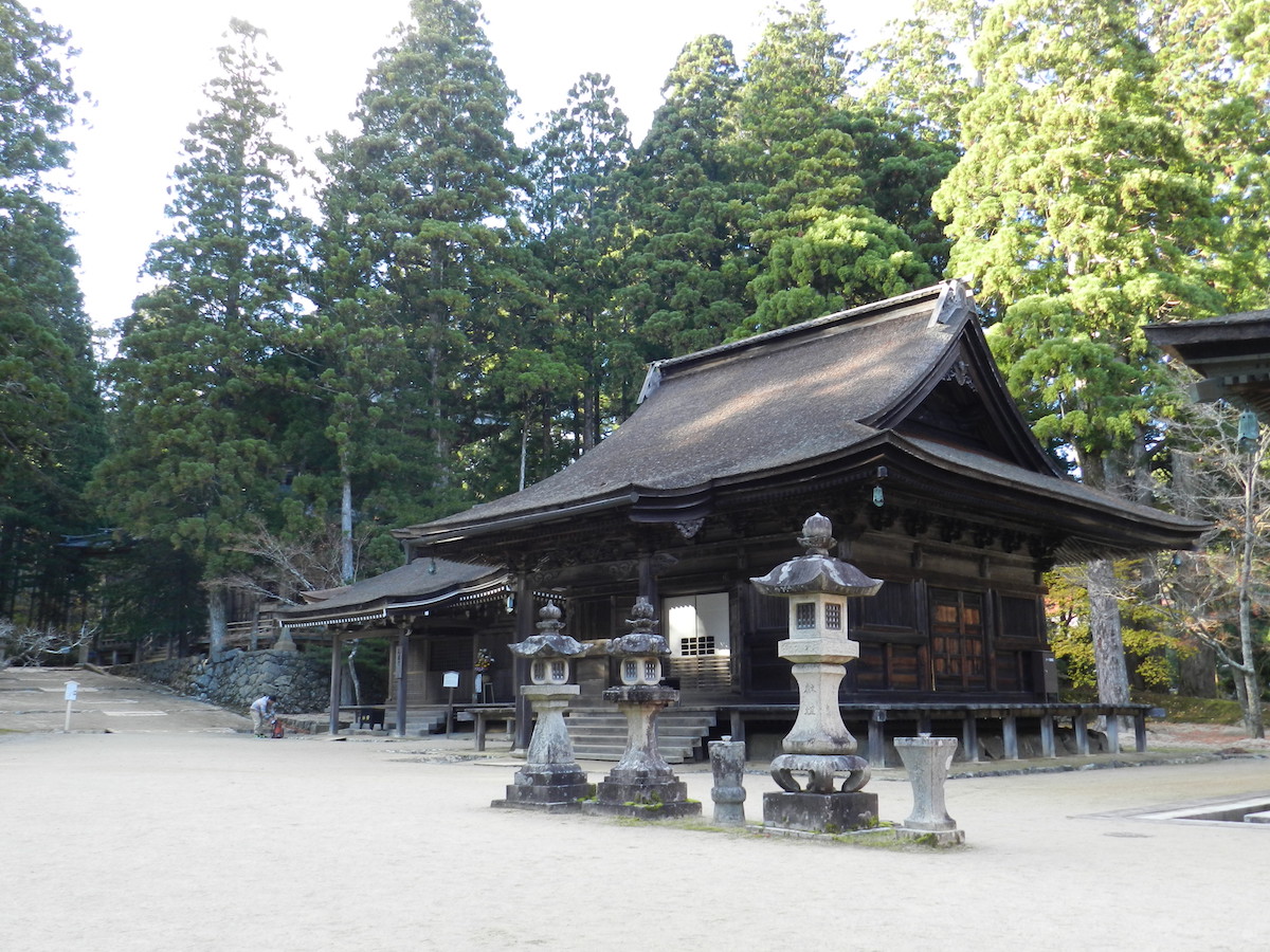 准胝堂（じゅんていどう）