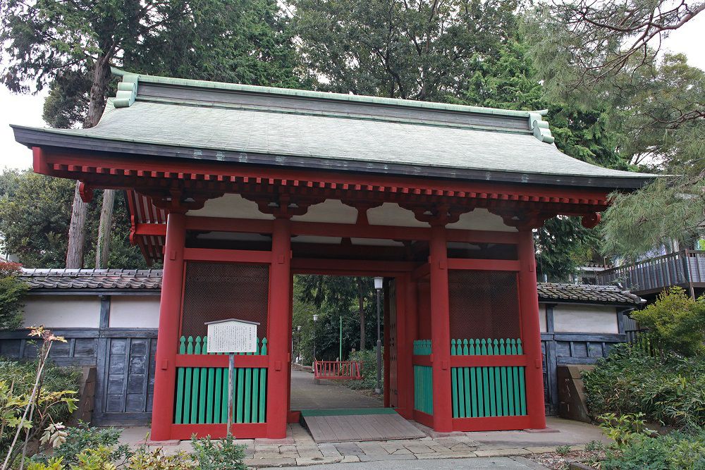 東照宮随身門・石鳥居