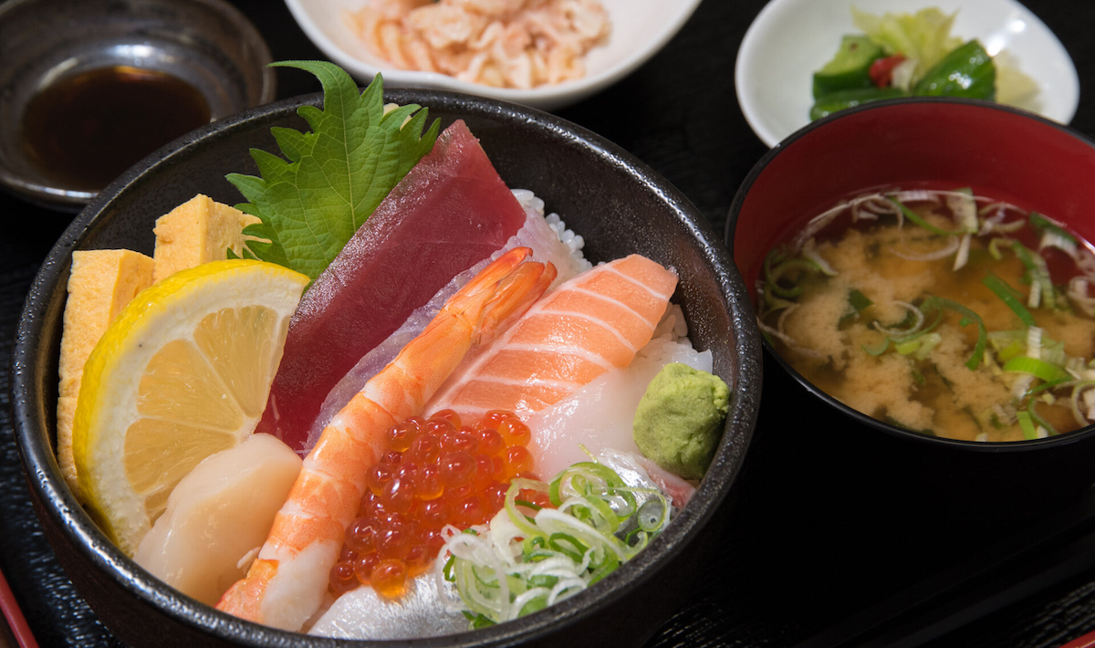 海鮮和食処くろさか