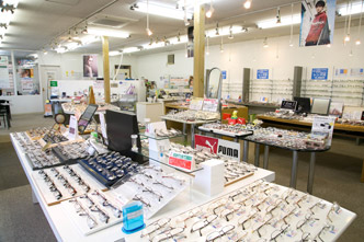 メガネ・補聴器 アイ 岩滝店