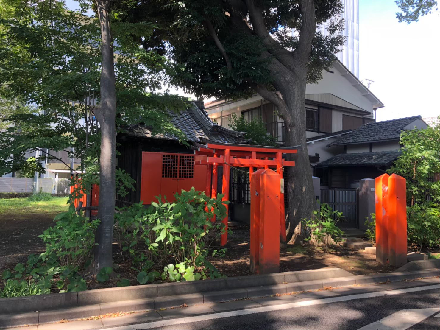 楢姫稲荷神社 | Narahime Inari Shrine