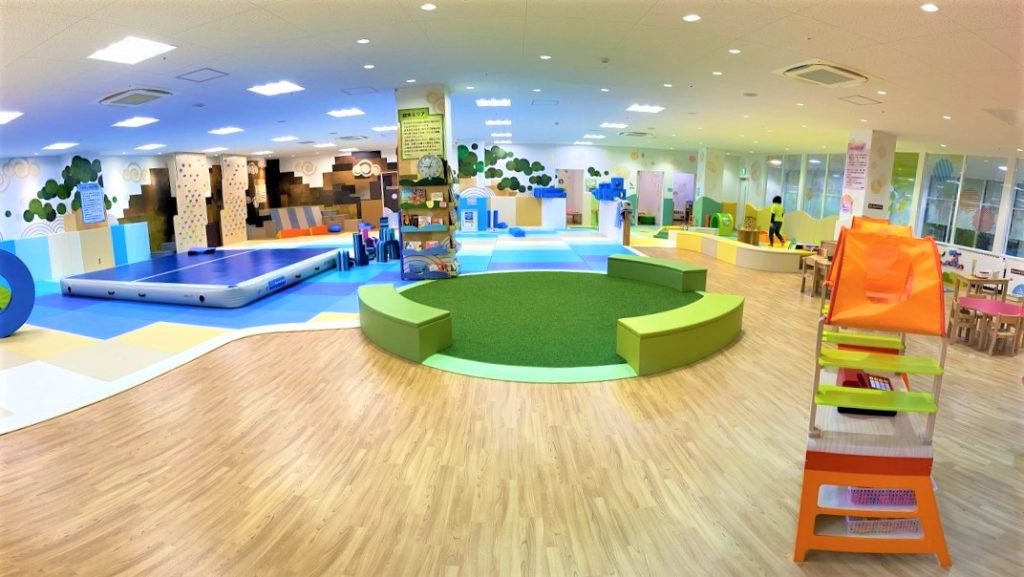 子育て支援センター にっこりあ