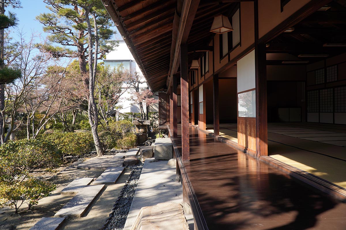 新渓園 (敬倹堂)/Shinkei-en (Garden and Hall)