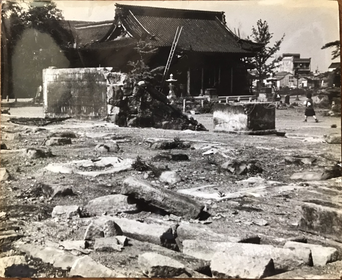 浅草神社境内's image 1