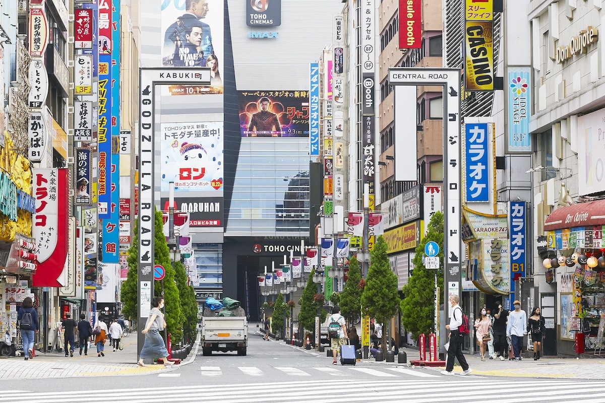 Kabukicho Chuo-Dori