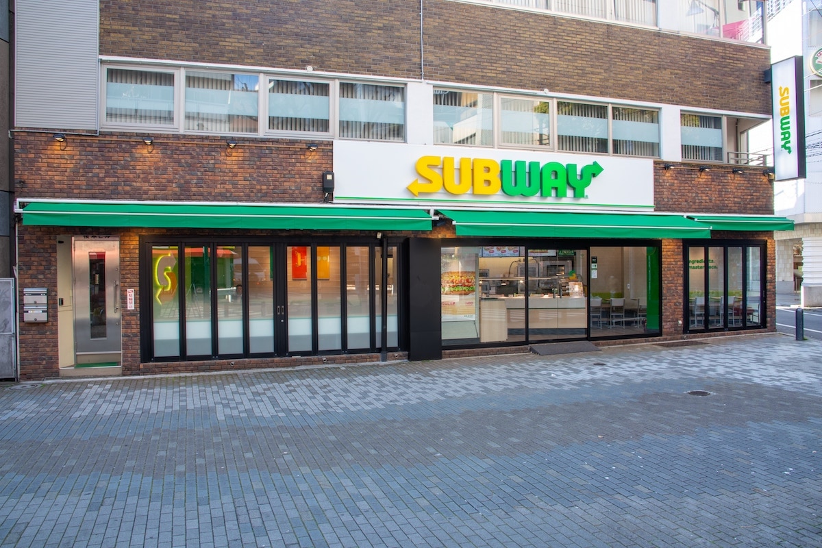 Subway Shinjuku Bunka Center-Dori