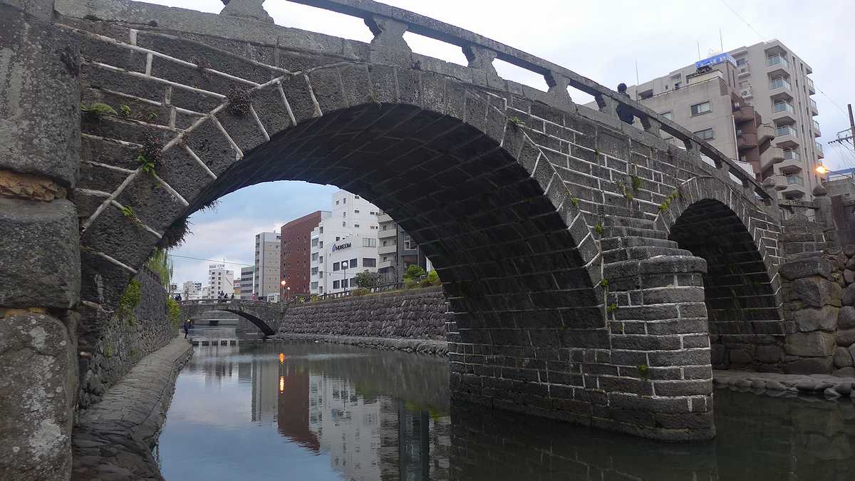 眼鏡橋と中島川