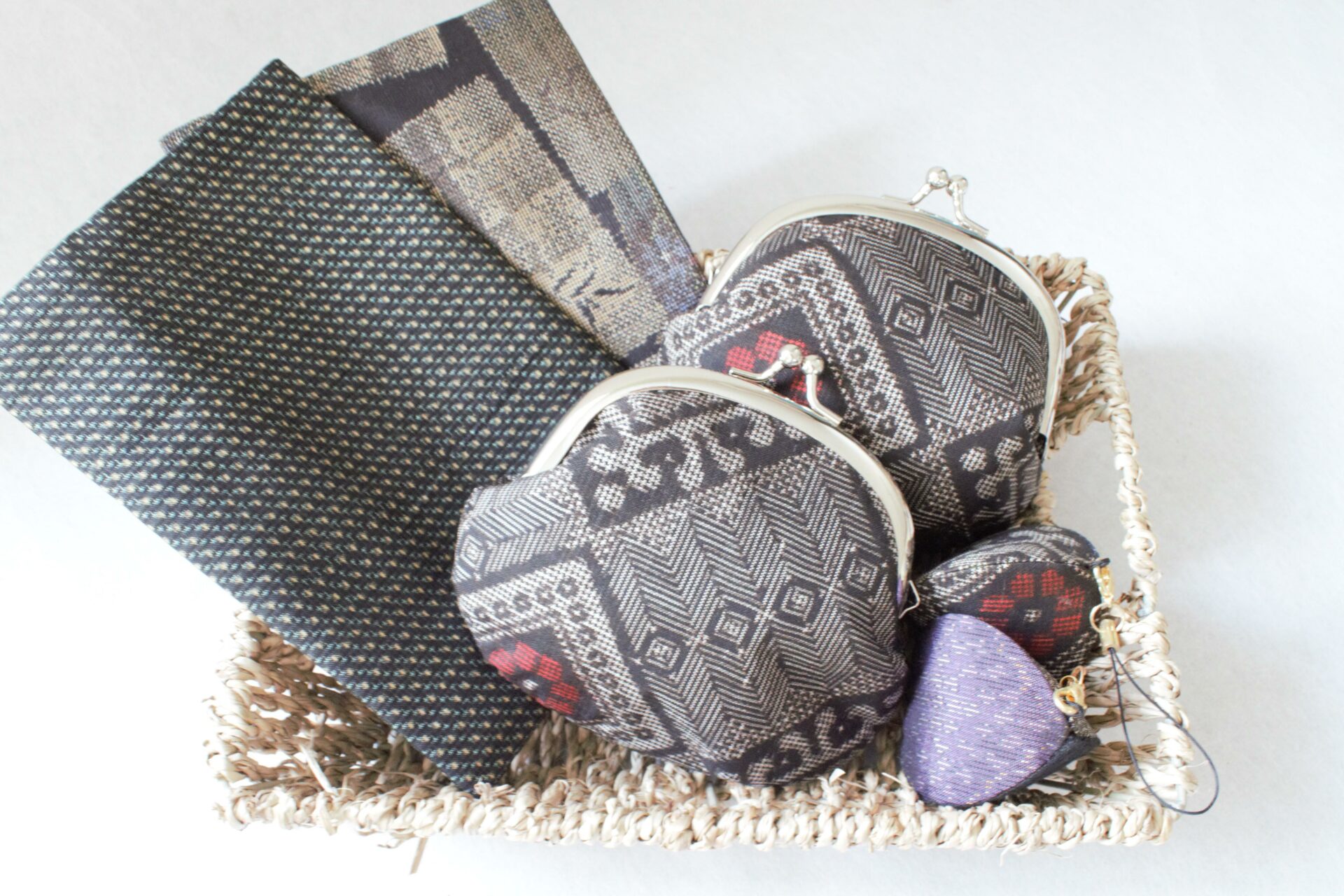 Southernmost Oshima Tsumugi Orimoto Icchu Main Building