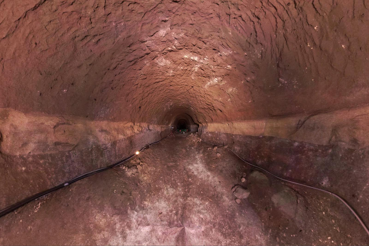 見学可能出入口(第7主坑道東出入口)