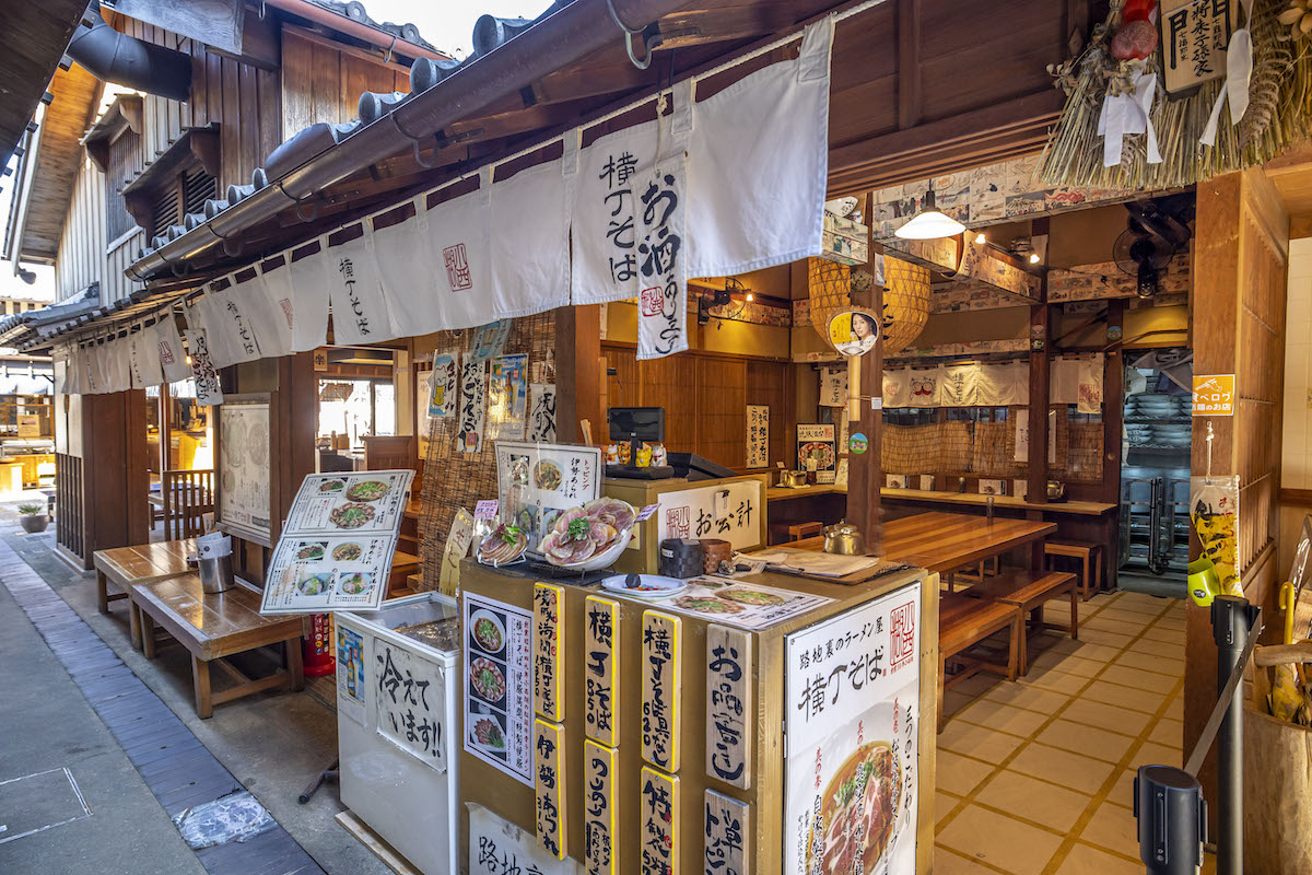 10.横丁そば小西湖