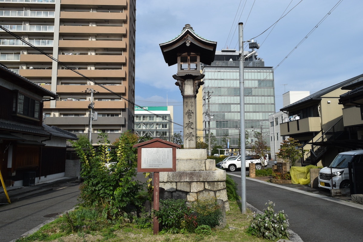 小舟入の常夜燈