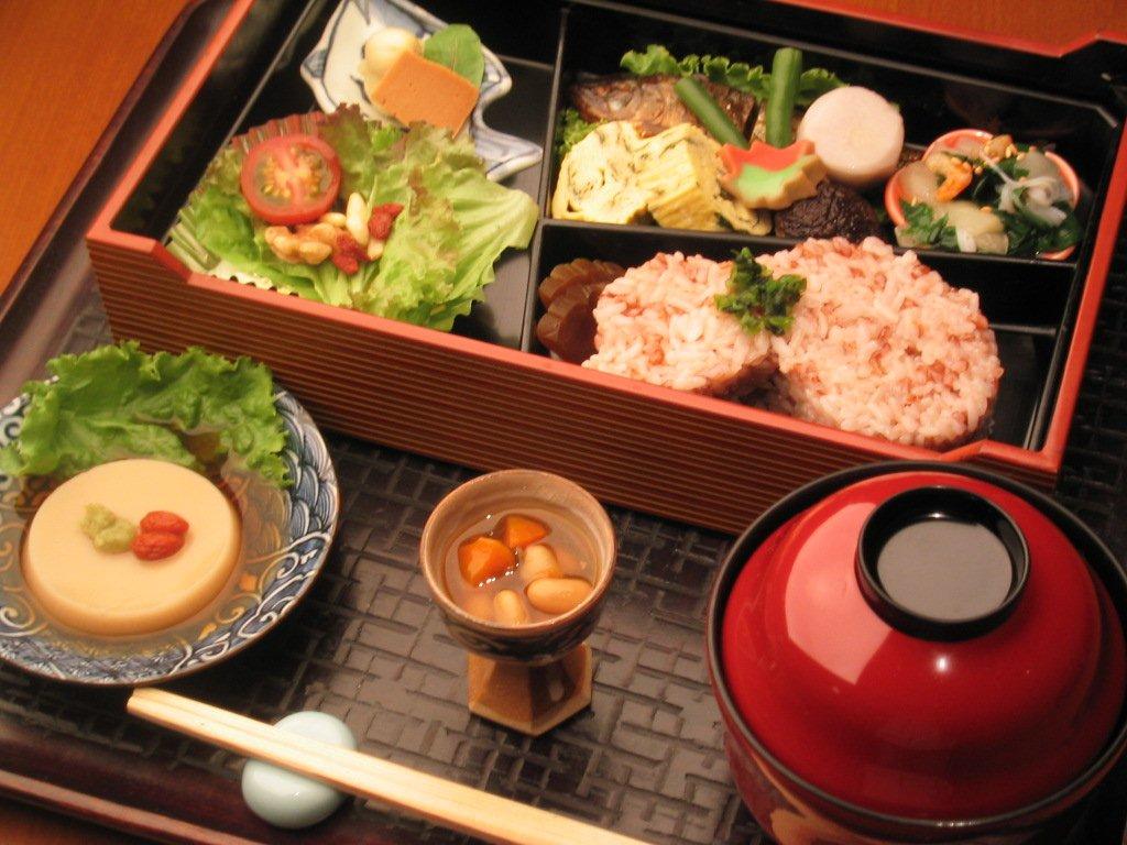 Japanese Cuisine Kyokozuchi