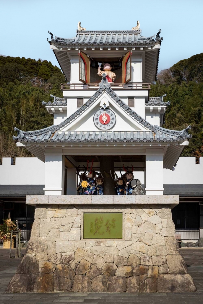 人吉駅前からくり時計
