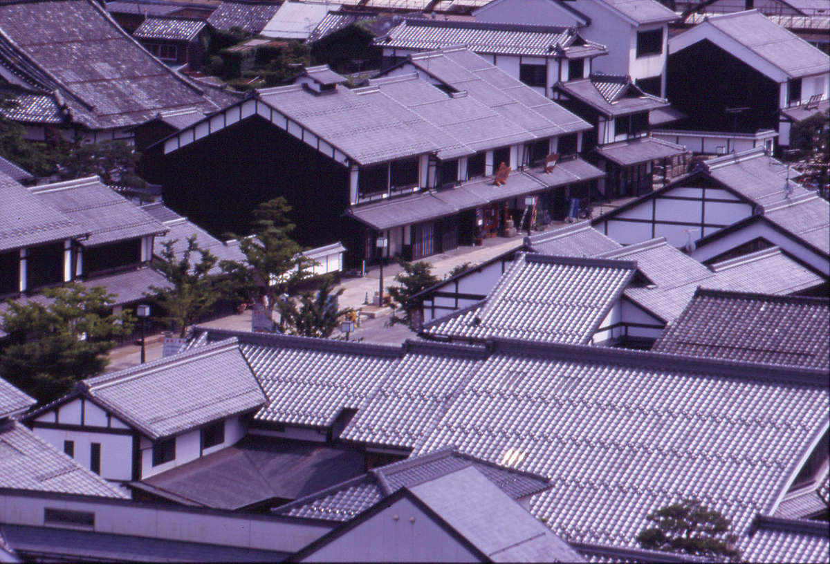 Yume Kyobashi Castle Street