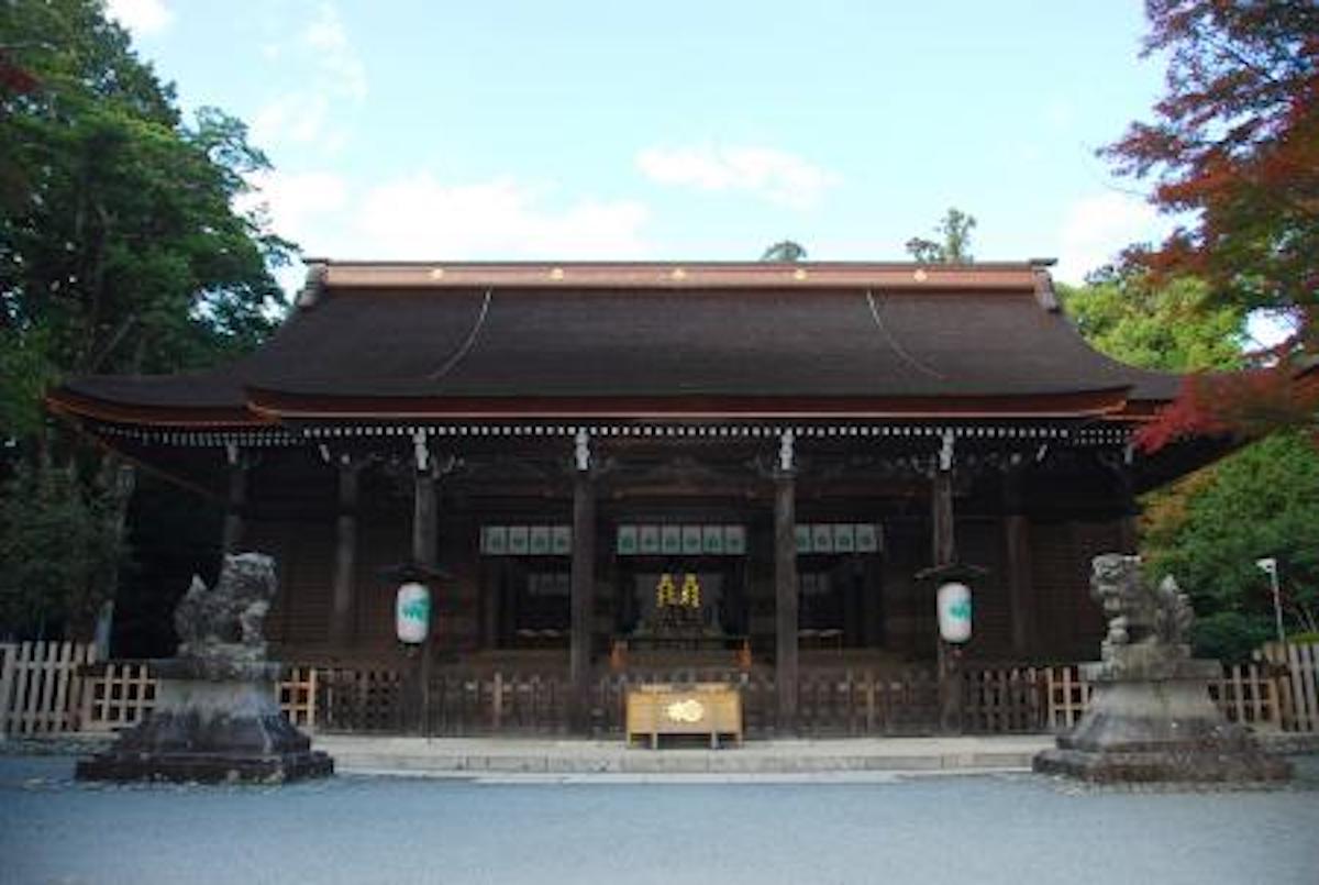 Tada-jinjya Shrine