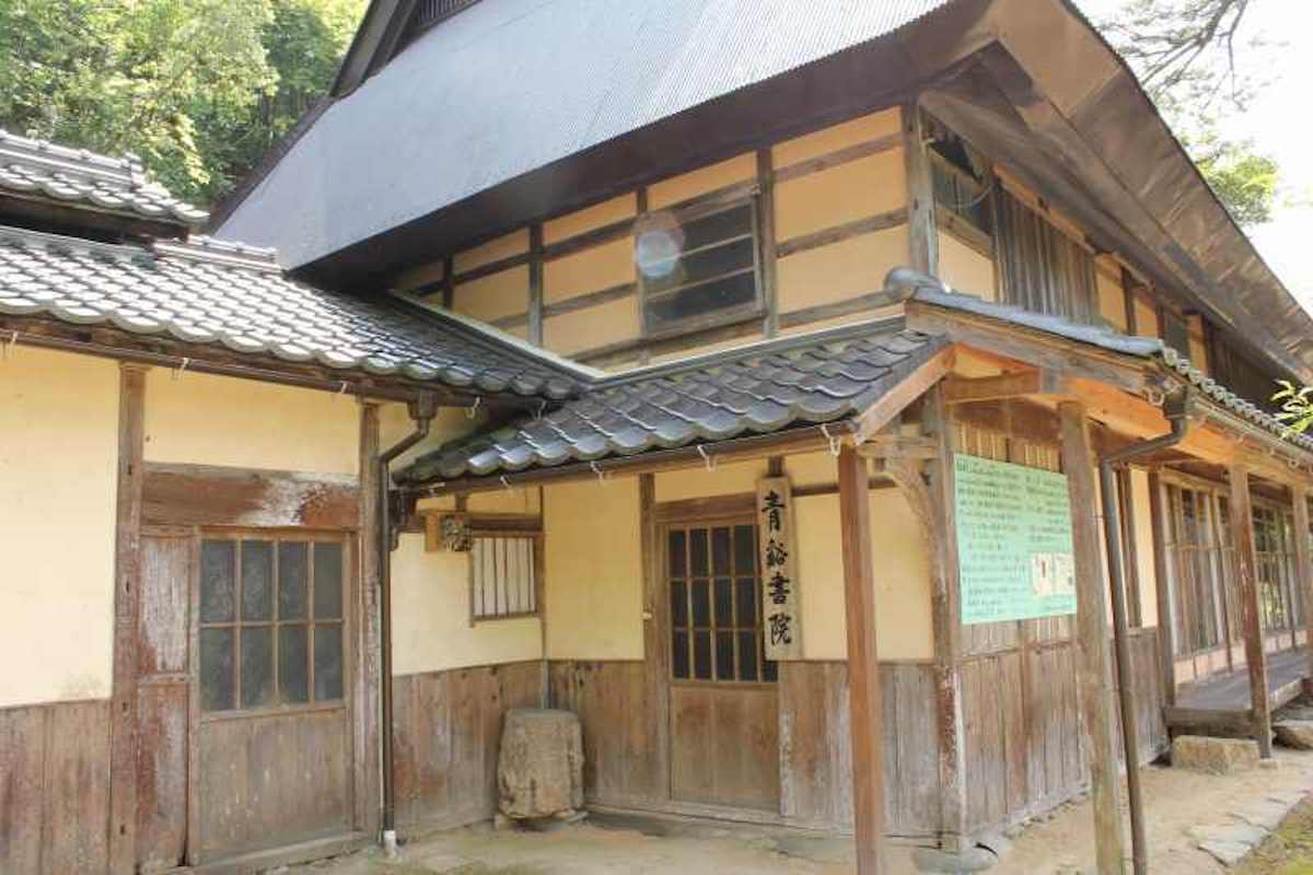Seikeishoin School