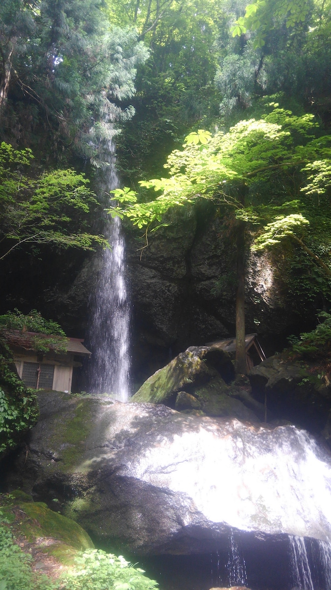 Yoshitaki Waterfall