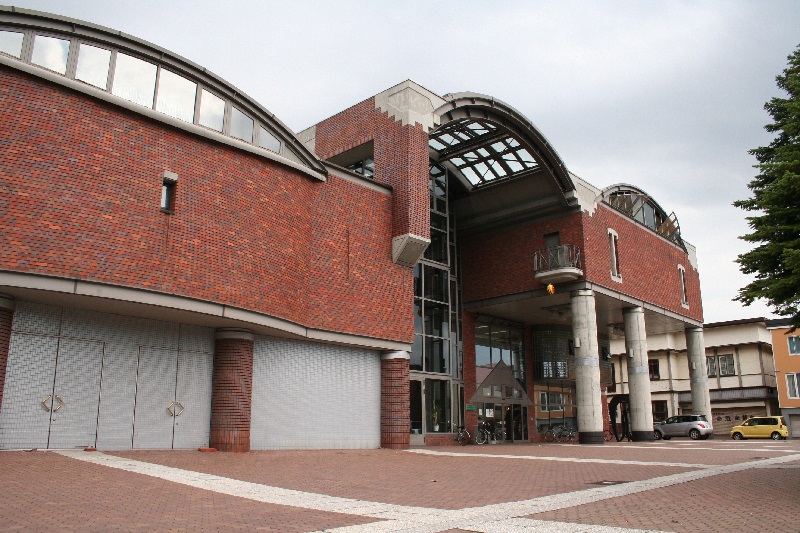 中央公民館・江別市コミュニティセンター