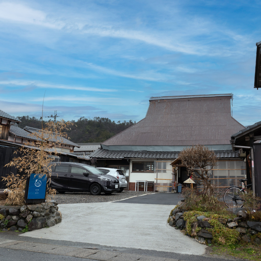 Omi Chicken and Omi Rice Cafeteria Suzuhiro's image 2