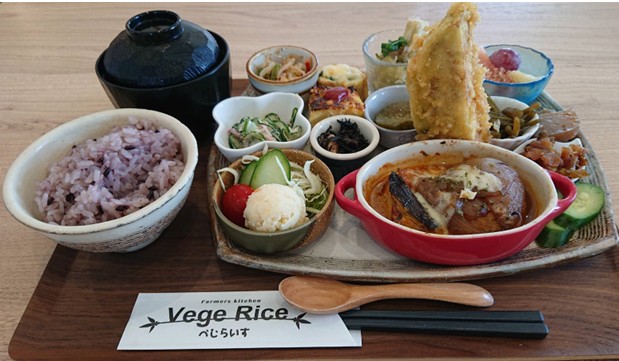 べじらいす【農家レストラン】