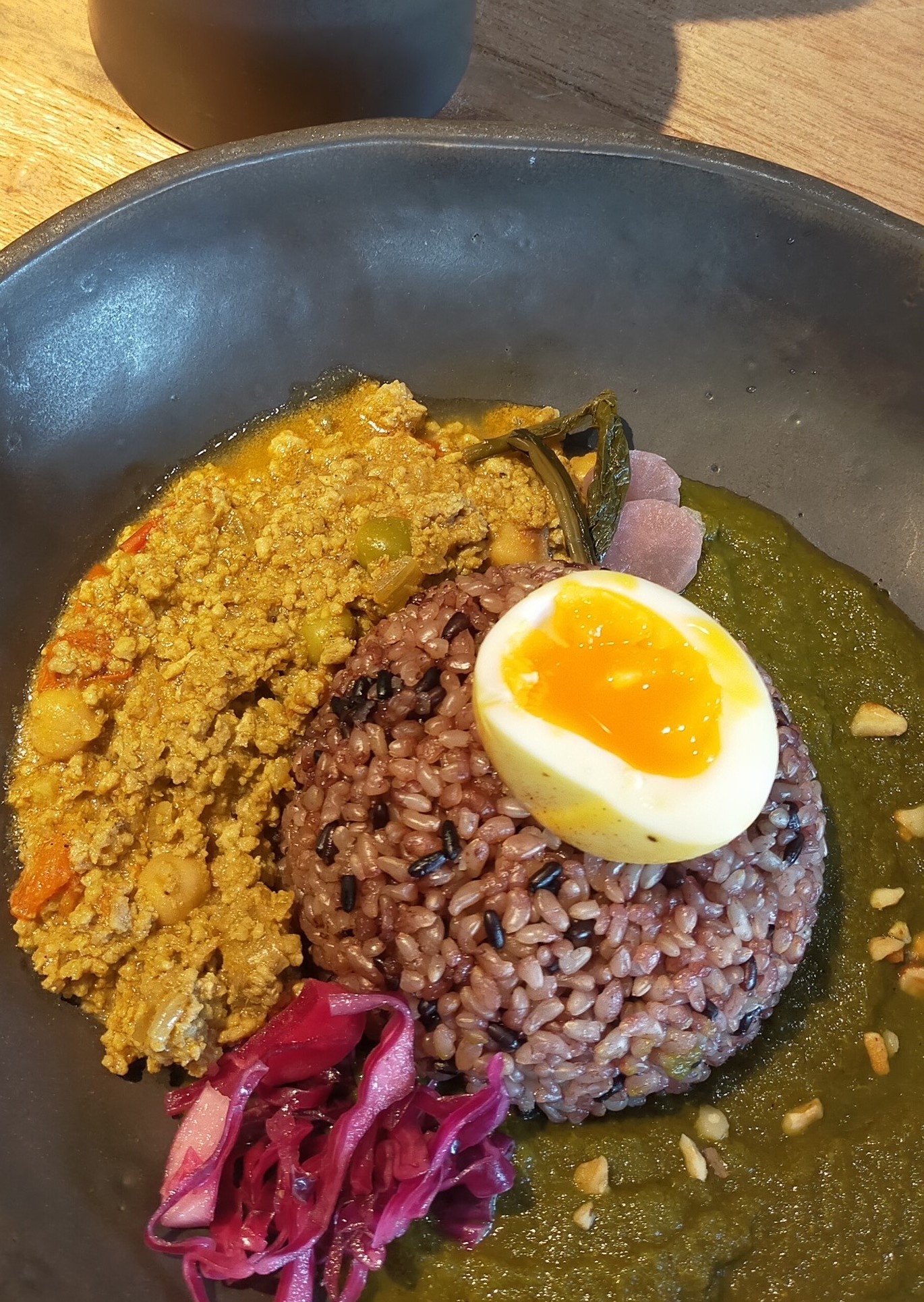 やまなみ工房 (カフェデベッソ)