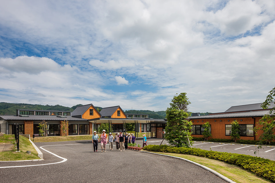 障がい者支援施設「若草園」