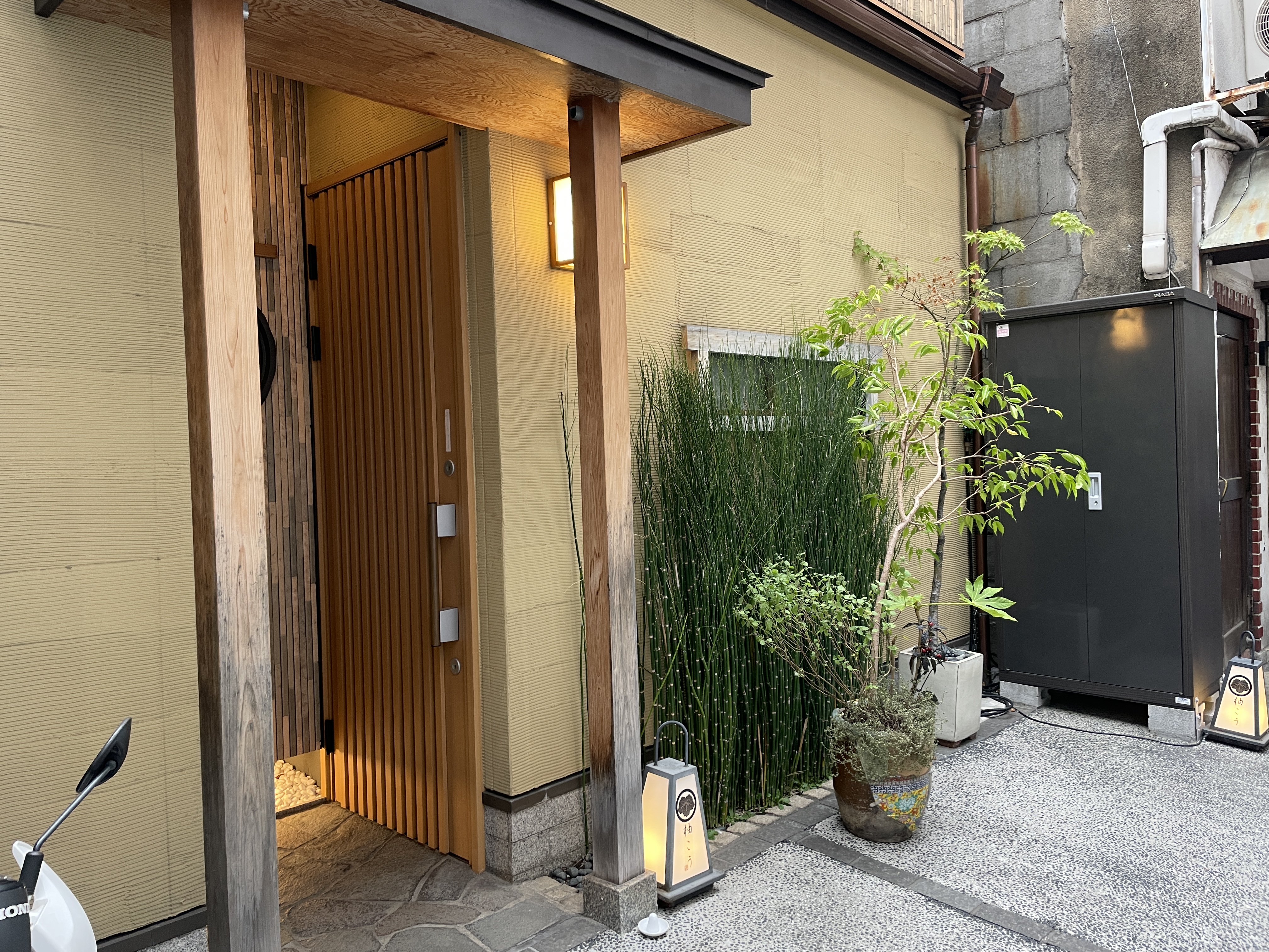 ミルク倉庫ザココナッツ《萬葉草奔 囿外之境（Plantation II）》