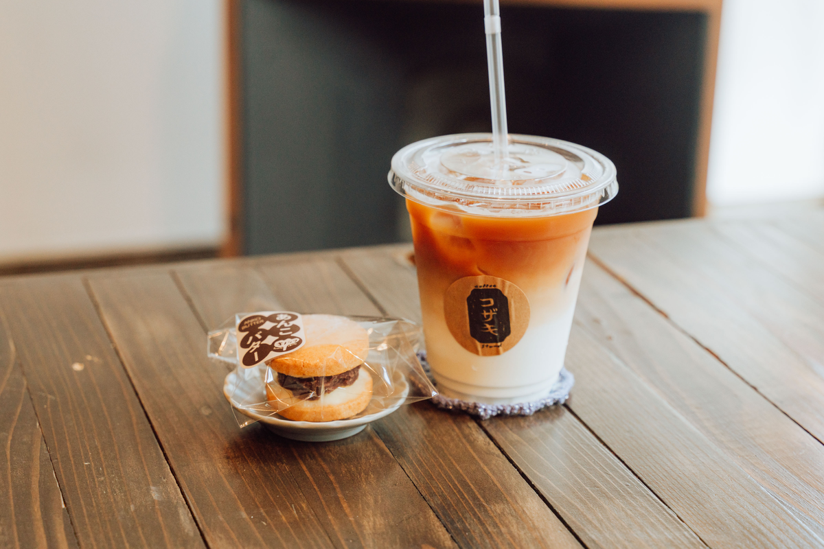 coffee stand コザキ
