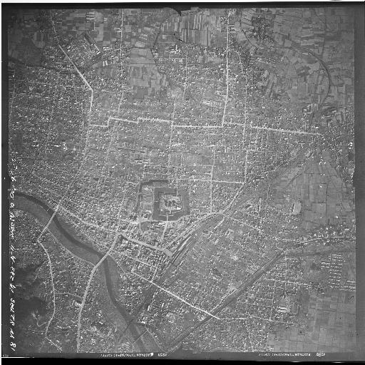 Fukui-shi Center : Aerial photograph (1946) thumbnail